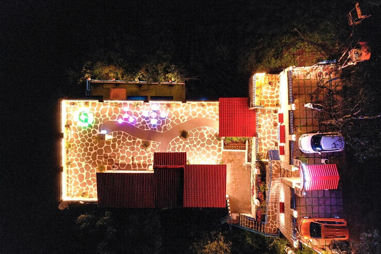 Hotel Greek Glory Panchgani Esterno foto