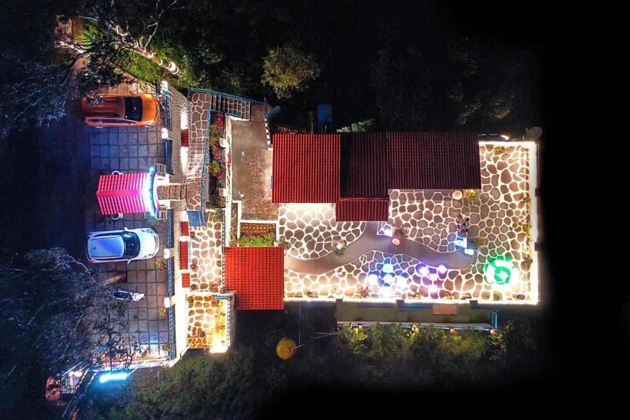 Hotel Greek Glory Panchgani Esterno foto